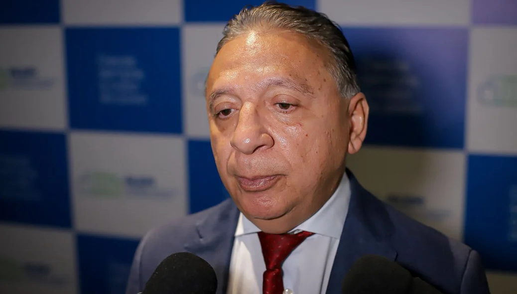Secretário Emílio Júnior