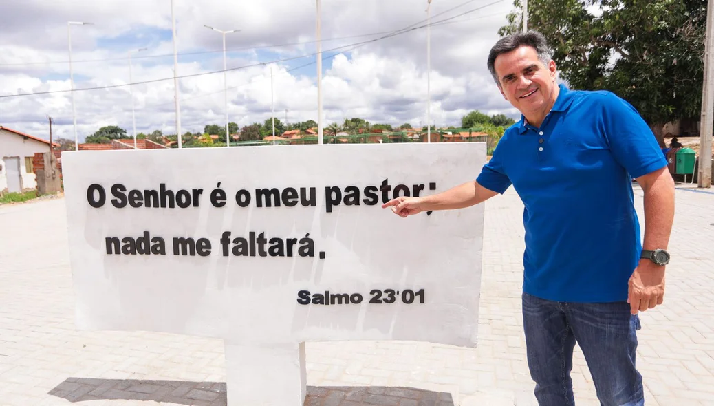 Senador Ciro Nogueira entrega obras em Francisco Ayres