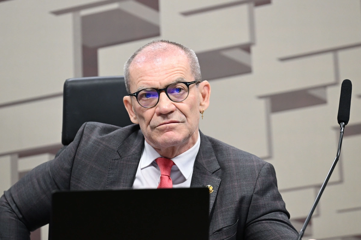 Senador Fabiano Contarato