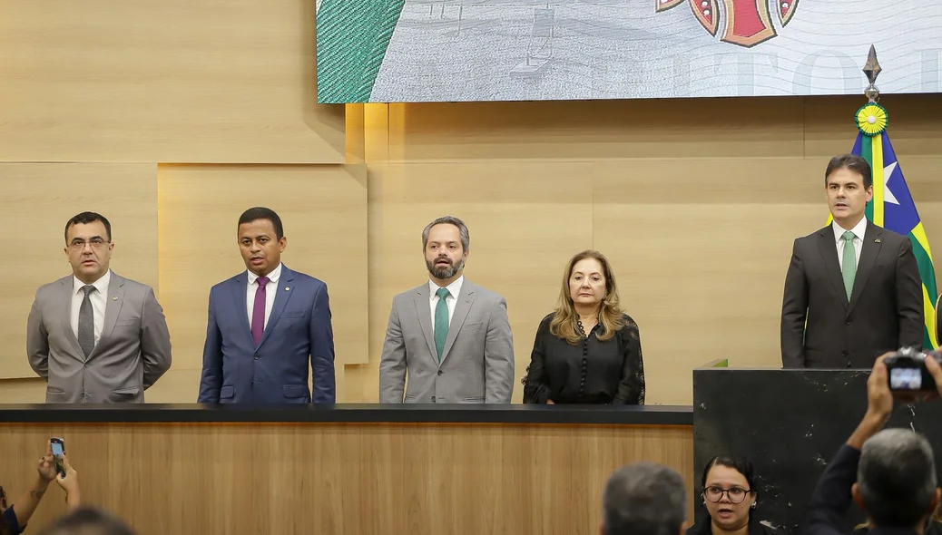 Sessão solene na Alepi