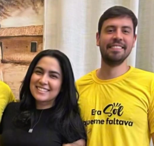 Sol Pessoa e Rafael Moura Fé Castro, dono da Construtora Ótima