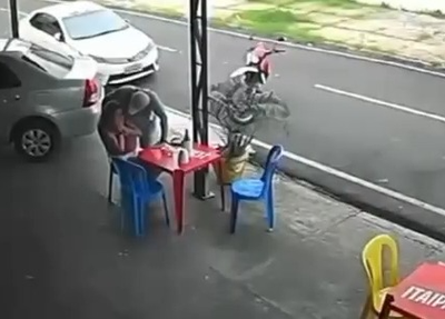 Subtenente é preso após agredir mulher em bar