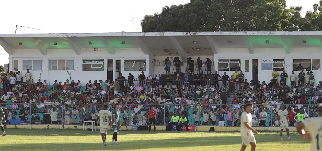 Torcida presente no estádio