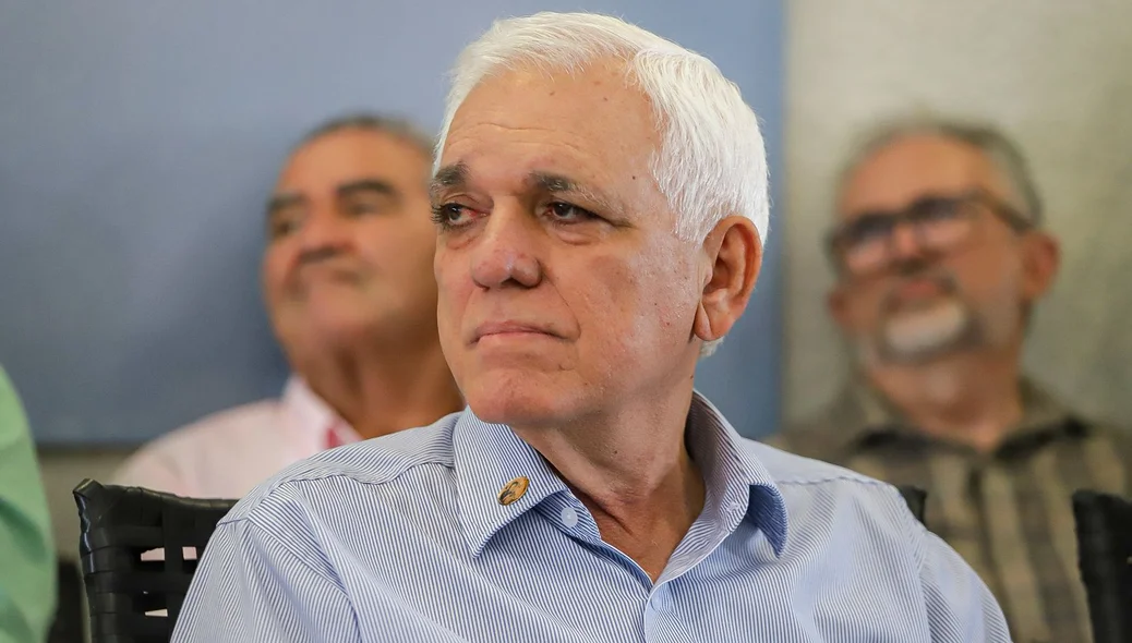 Vice-governador Themístocles Filho
