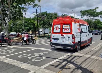 Acidente em frente ao Banco do Brasil da Avenida João XXIII
