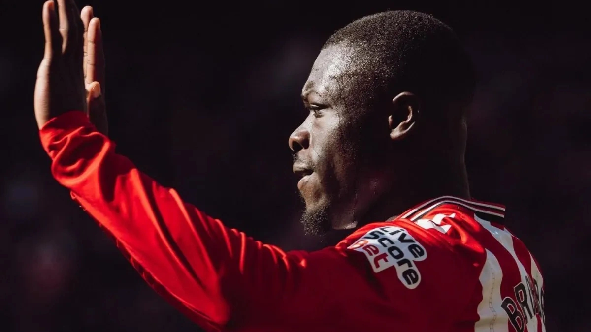 Atacante Brian Brobbey