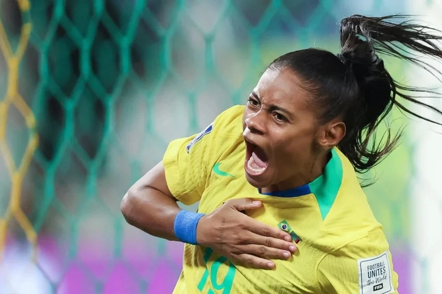 Brasil atropela Zâmbia e segue 100% no Fifa Series