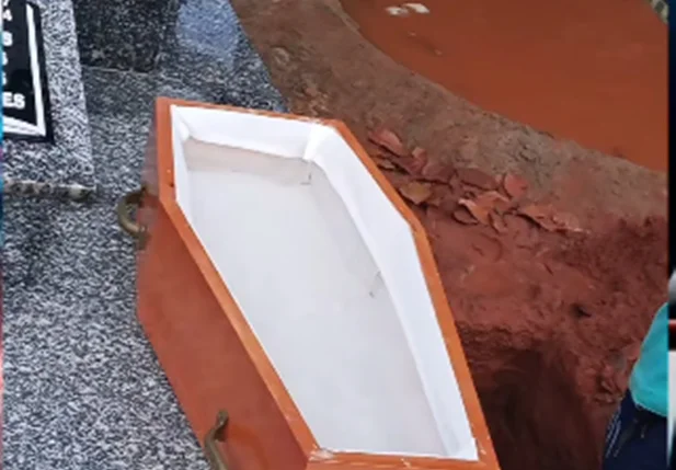 Caixão vazio