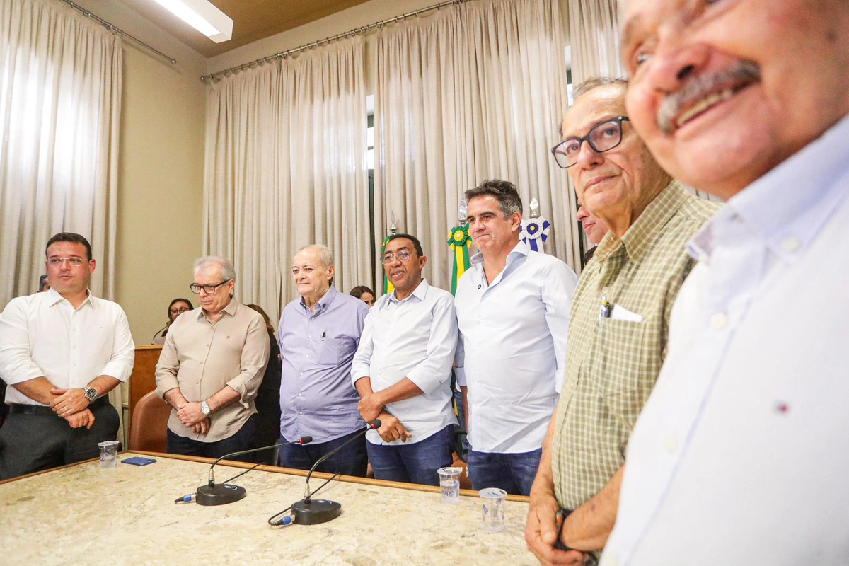 Ciro Nogueira anuncia recursos para shopping popular em Teresina