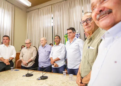 Ciro Nogueira anuncia recursos para shopping popular em Teresina