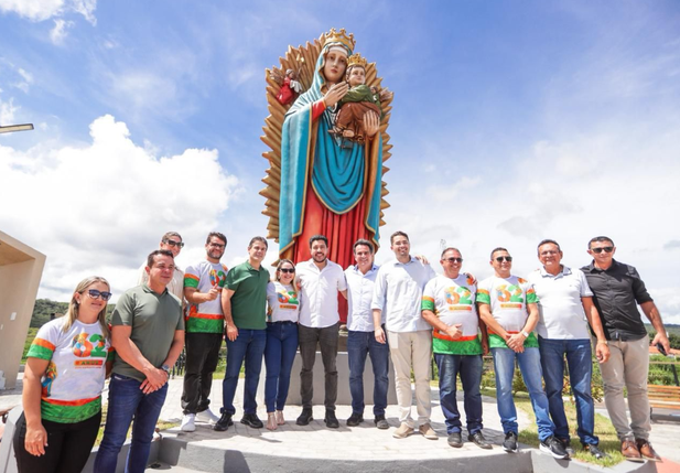 Ciro Nogueira entrega obras em Dom Expedito Lopes e garante R$ 850 mil em recursos para 2026