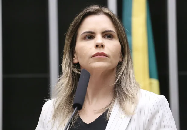 Clarissa Tércio