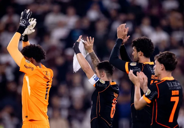 Corinthians vence na estreia da Libertadores