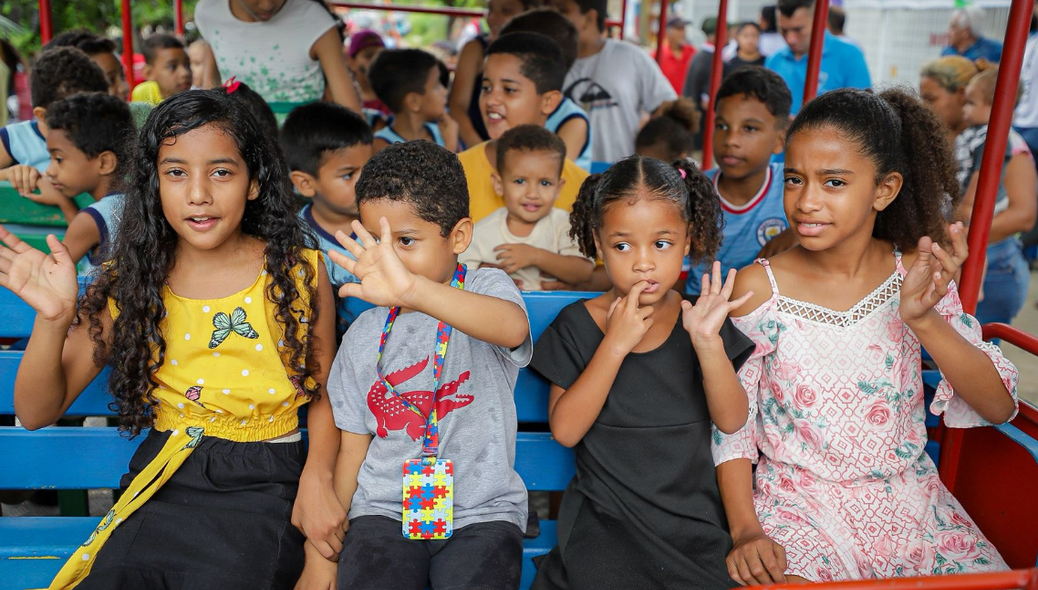 Crianças atendidas no projeto