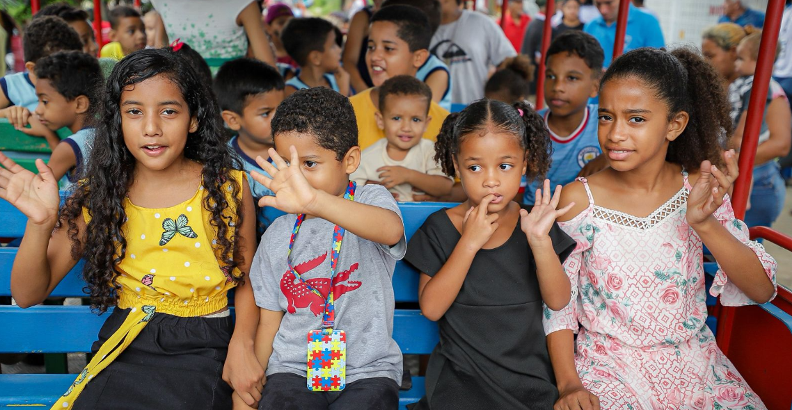 Crianças atendidas no projeto