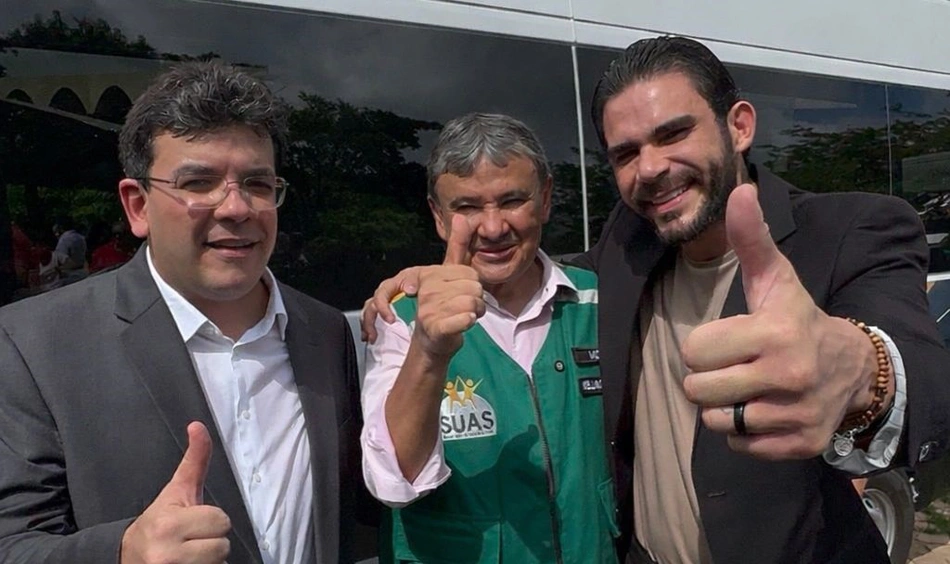 Deputado Dr. Marcus Kalume participa da entrega de ambulâncias e veículos do MobSUAS no Piauí