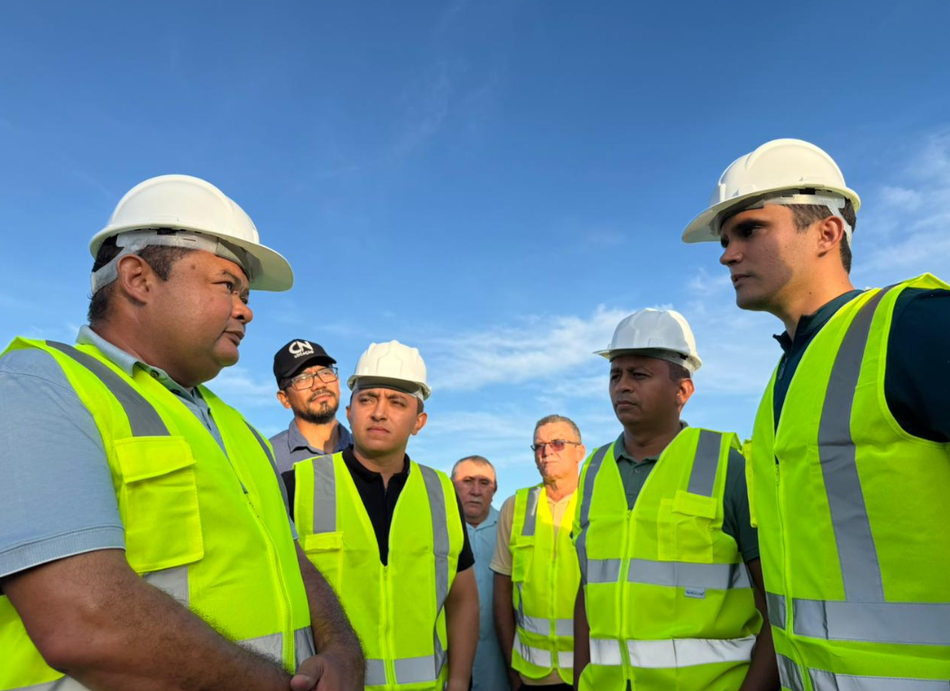 Deputado e prefeitos vistoriam rodovia entre Colônia e São Francisco do Piauí