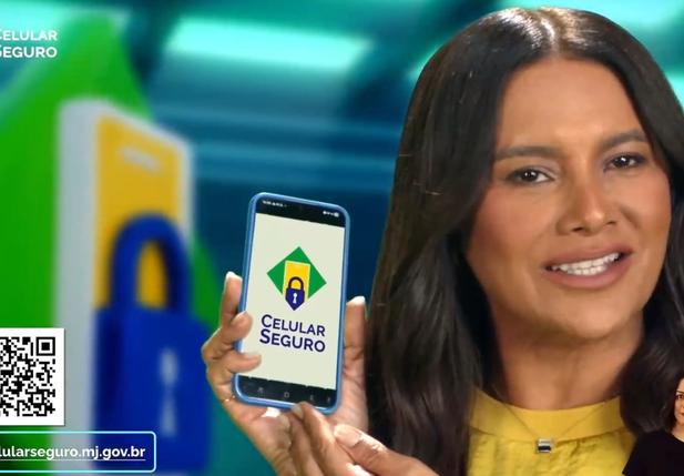 Dira Paes recebeu R$ 470 mil por propaganda do programa Celular Seguro