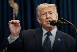 Donald Trump diz que EUA e Irã vão assinar acordo de paz neste domingo (14)