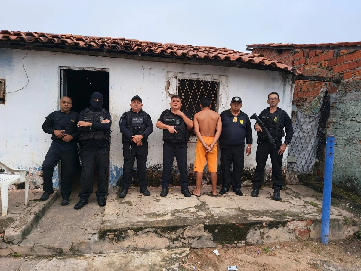 Dupla é presa suspeita de assaltar idoso e roubar colar de ouro no Centro de Teresina