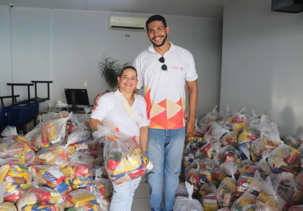 Prefeitura de São Raimundo Nonato distribui 5 mil cestas básicas