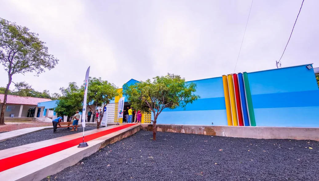 Escola inaugurada