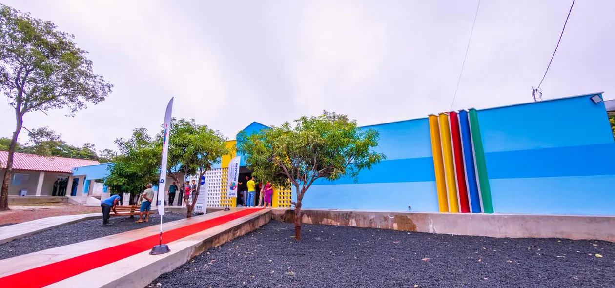 Escola inaugurada