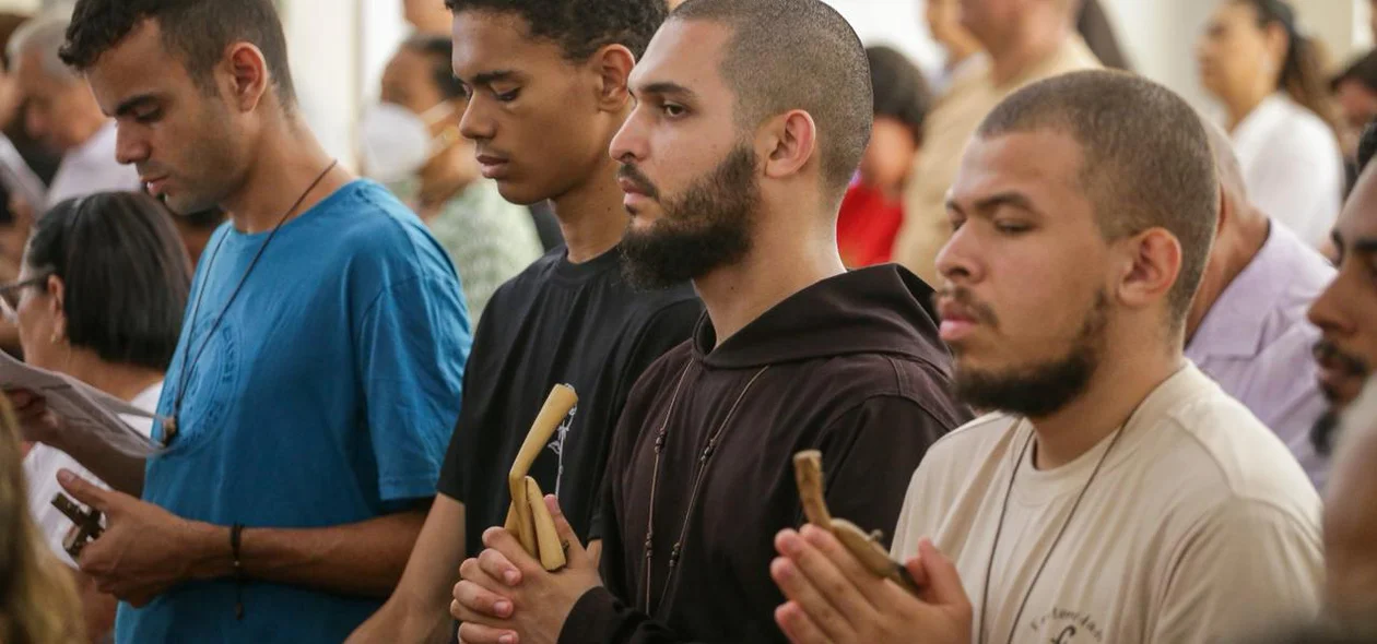 Fé e devoção durante a Semana Santa