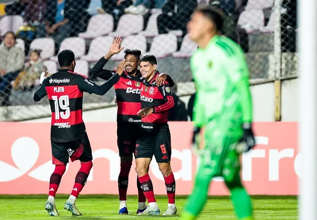 Flamengo vence Cusco na Libertadores