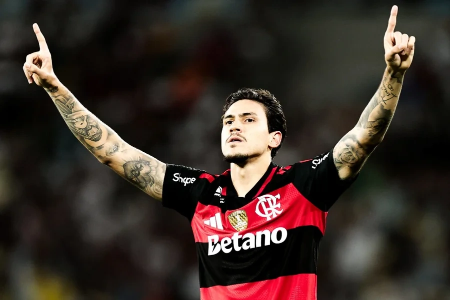 Flamengo vence Fluminense pelo Brasileirão