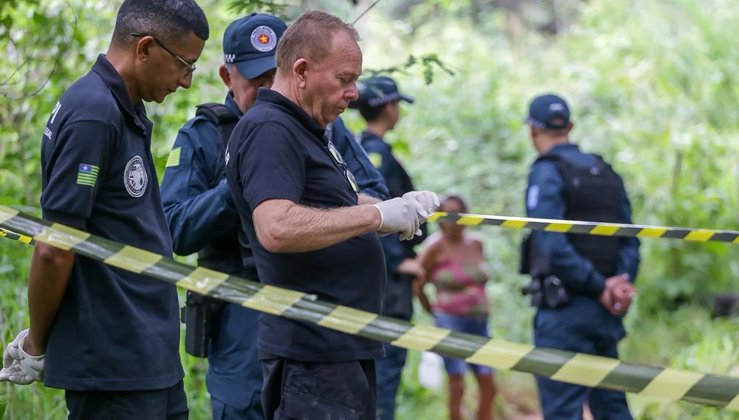 Forças policiais na área