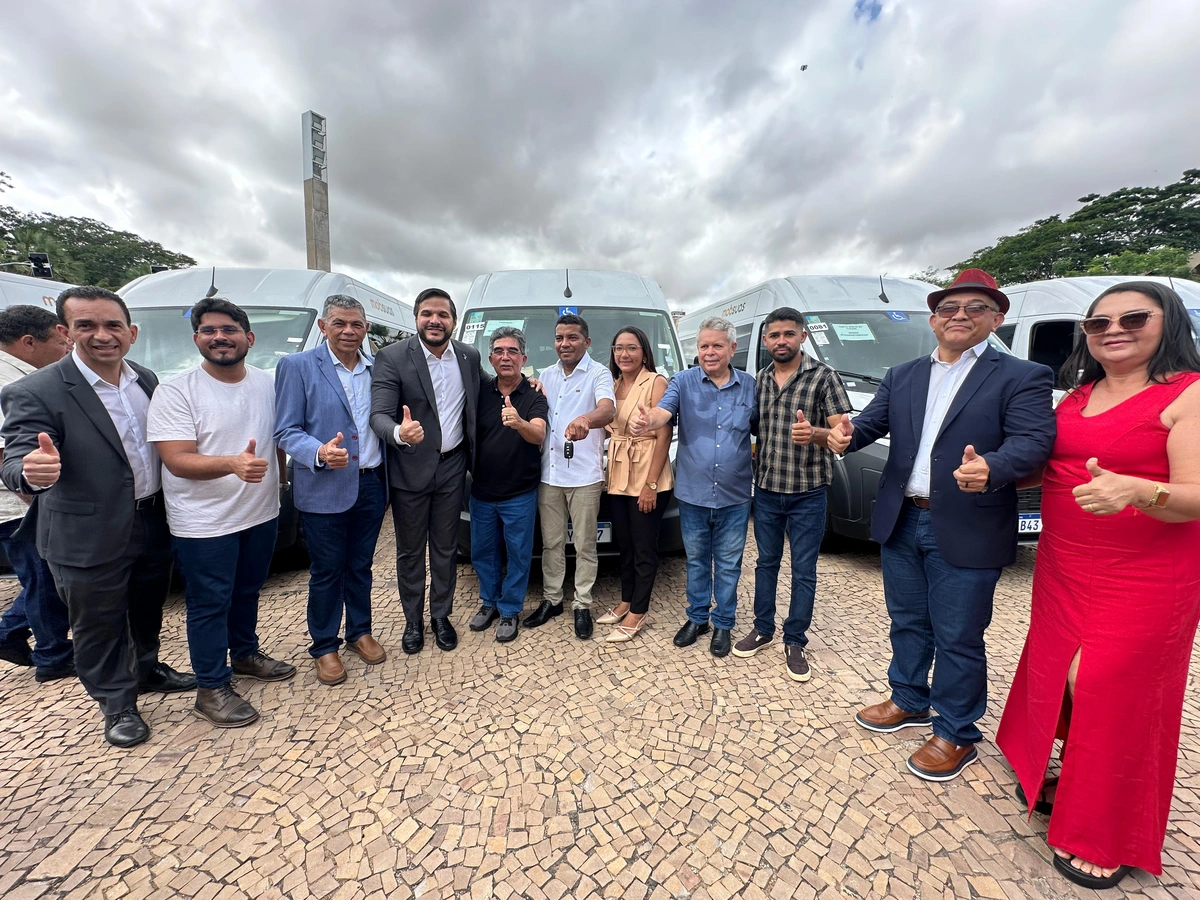 Gestão municipal garante van adaptada e reforça atendimento do SUAS em São João do Arraial