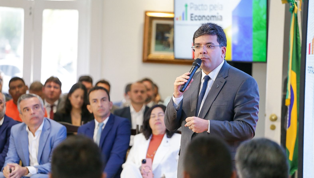 Governador Rafael Fonteles lança Pacto pela Economia no Palácio de Karnak