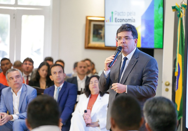 Governador Rafael Fonteles lança Pacto pela Economia no Palácio de Karnak