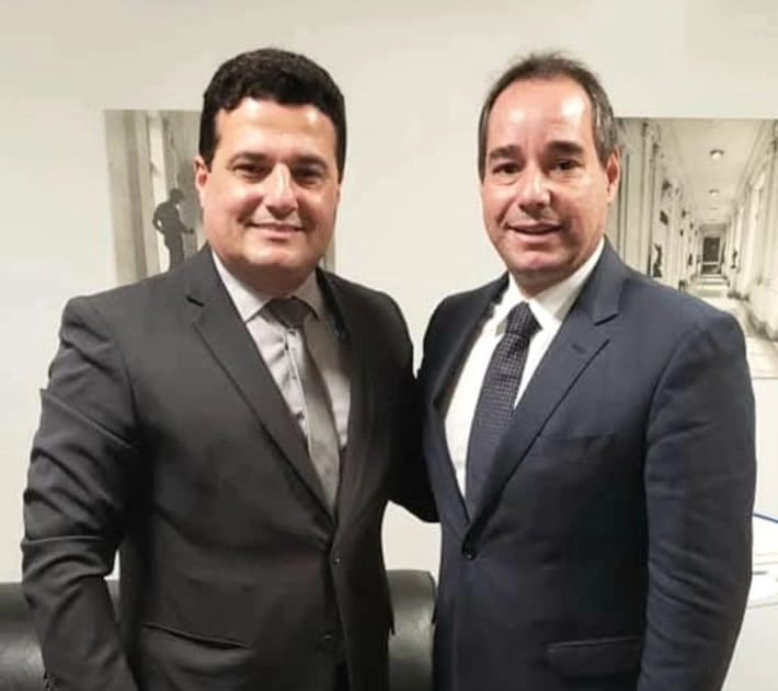 Gustavo Henrique e o deputado Luís Tibé