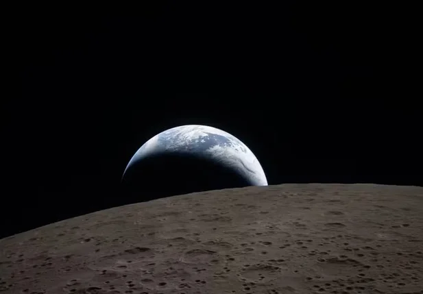 Imagens da Nasa durante missão Artemis II