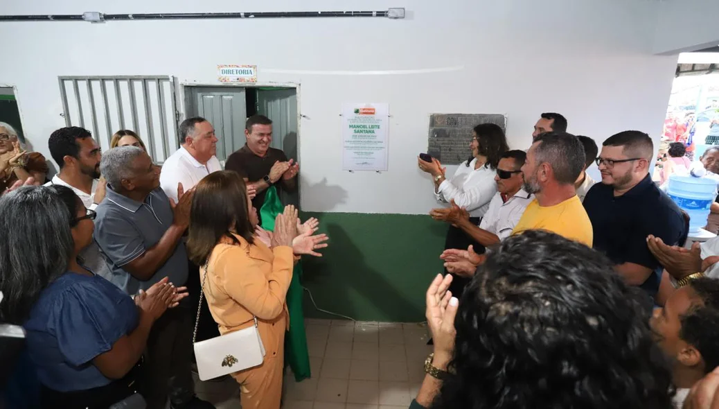 Inauguração de melhorias em escola de Curimatá