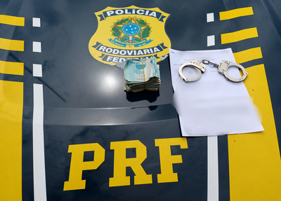 Investigado por homicídio foi preso pela PRF