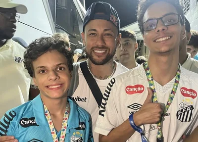 Irmãos autistas conhecem Neymar Jr no dia da conscientização sobre o TEA