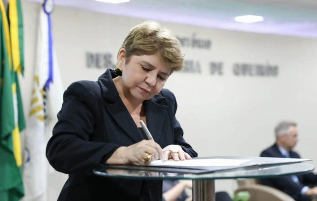 Juíza Júnia Maria Feitosa