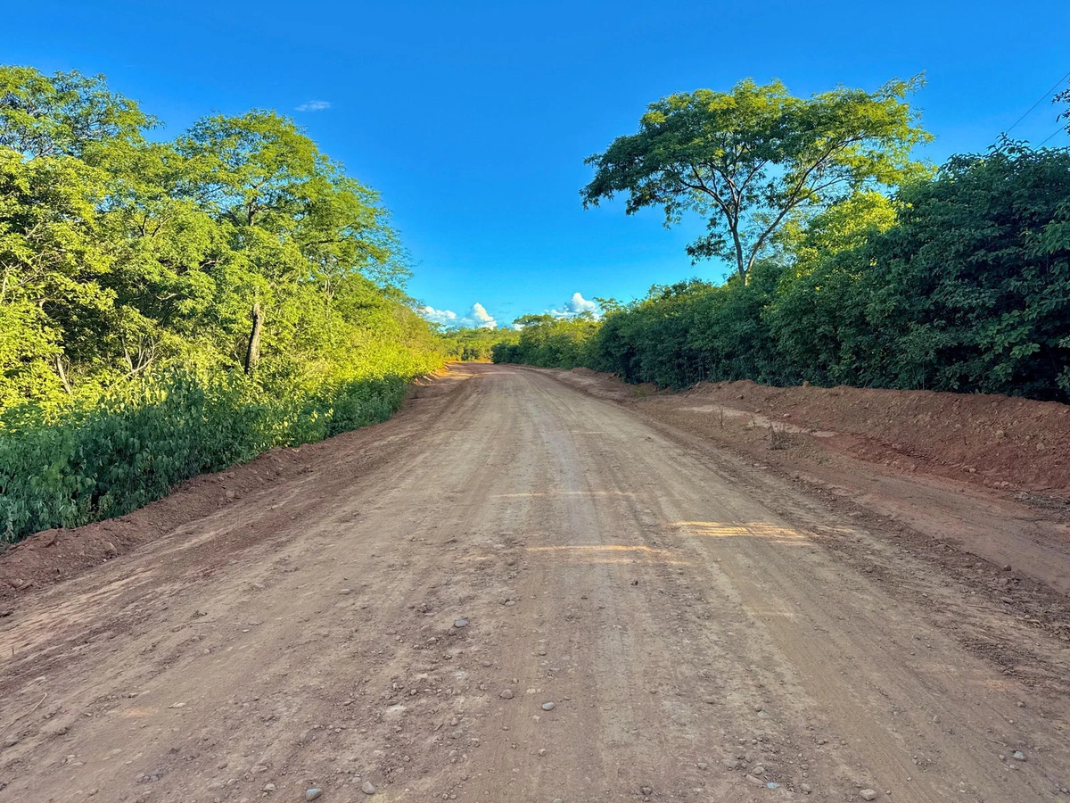 Melhoria de estrada vicinal