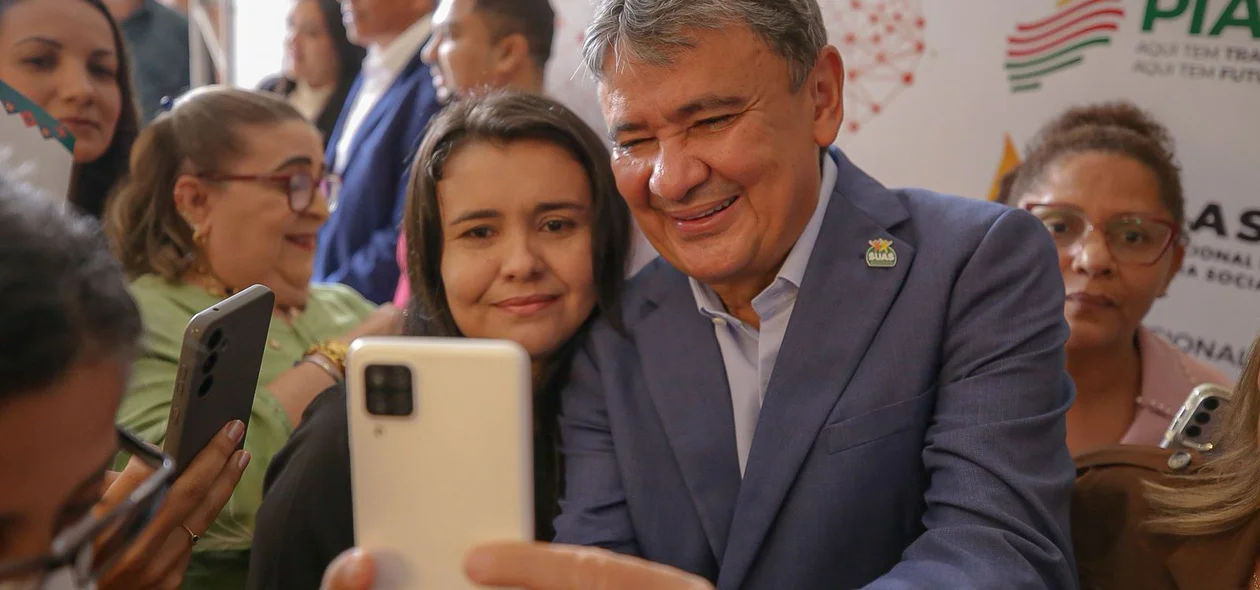Ministro no Encontro FNAS