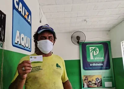 Moradores podem pagar por produtos e serviços em estabelecimentos do bairro.