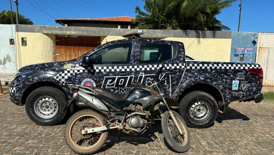 Moto recuperada pela Polícia Militar