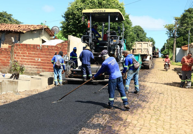 Obras de pavimentação asfáltica