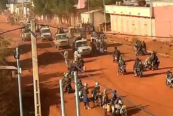 Ofensiva no Mali mata ministro da defesa do País