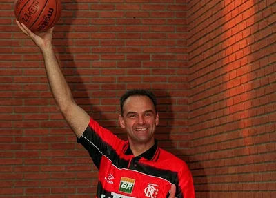 Oscar defendeu o Flamengo entre 1999 e 2003