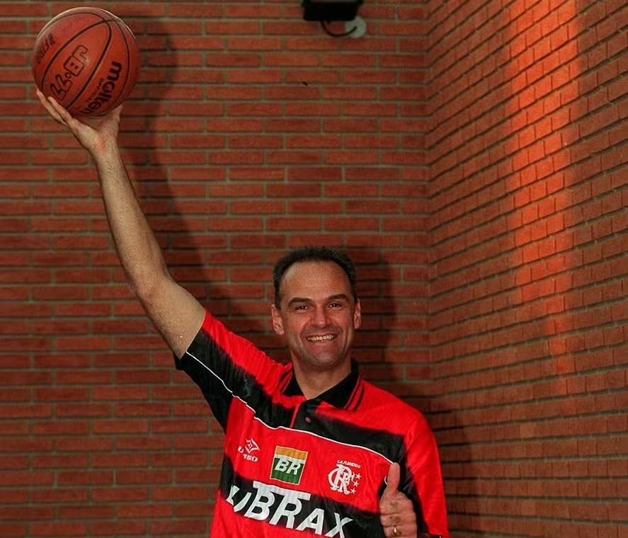 Oscar defendeu o Flamengo entre 1999 e 2003