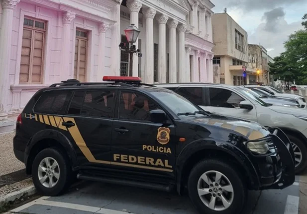 Polícia Federal no Palácio da Justiça do Maranhão