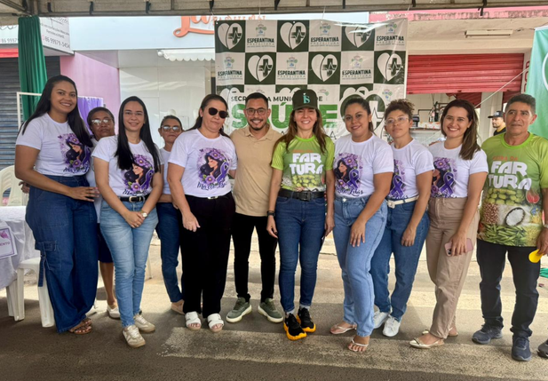 Prefeita Ivanária Sampaio prestigia encerramento da IV Feira da Fartura em Esperantina